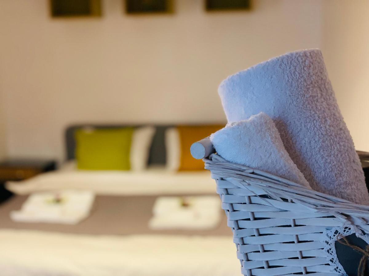 Modern Place To Stay-Self Check-In Nonstop 24H-Wifi Resita Exterior foto